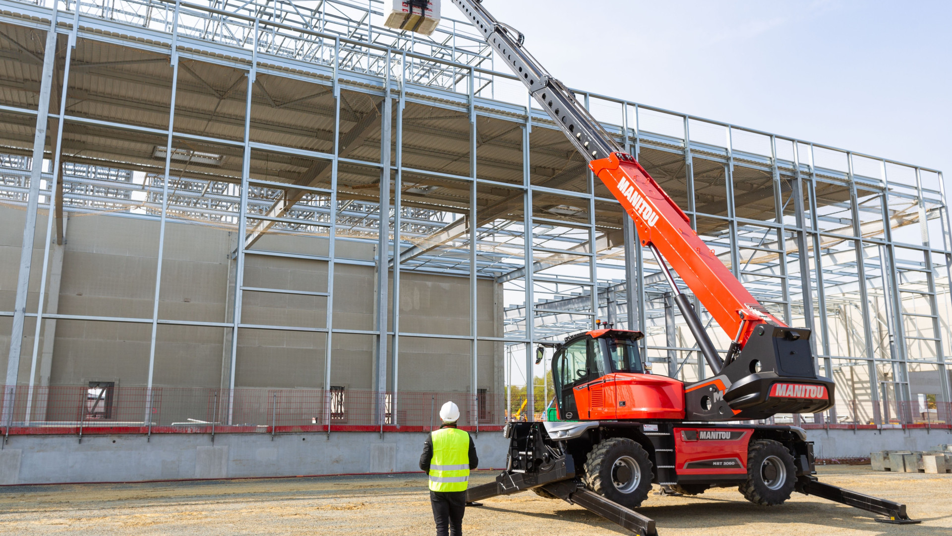 MRT Rotating Telehandler