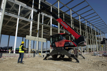 application_rotating_telehandler_mrt_1845_manitou_008