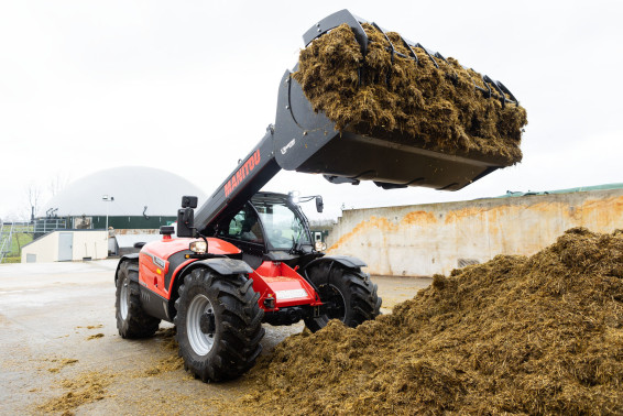 application_agriculture_telehandler_mlt_937_115