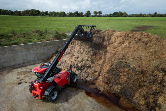 application_agriculture_telehandler_MLT730_manitou