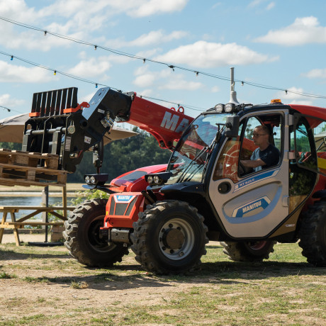 construction_telehandler_mt_625e_manito