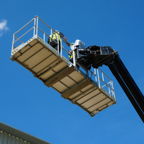 rotating_telehandler_mrt_2660e_manitou