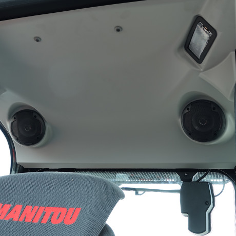 Cabine-Hauts-parleurs-4