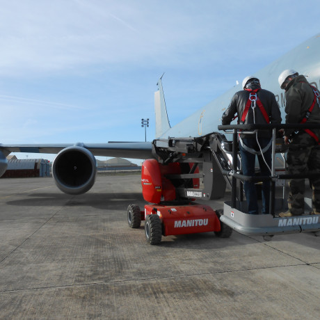 application defence 150 aetj manitou