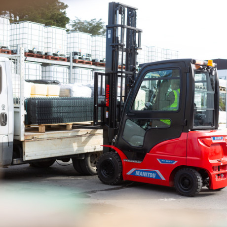 ME Lift Truck