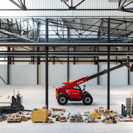 application_construction_telehandler_mt_935_manitou