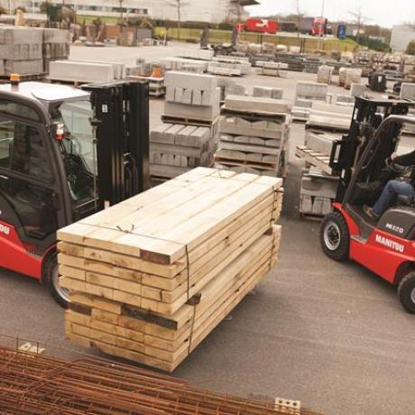 manitou machines industry forklift trucks MI application elevate thick wood